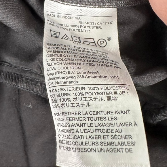 Banana Republic Women Cropped Wrap Balloon Sleeve Blouse Size 16 Black NWT - Picture 7 of 7